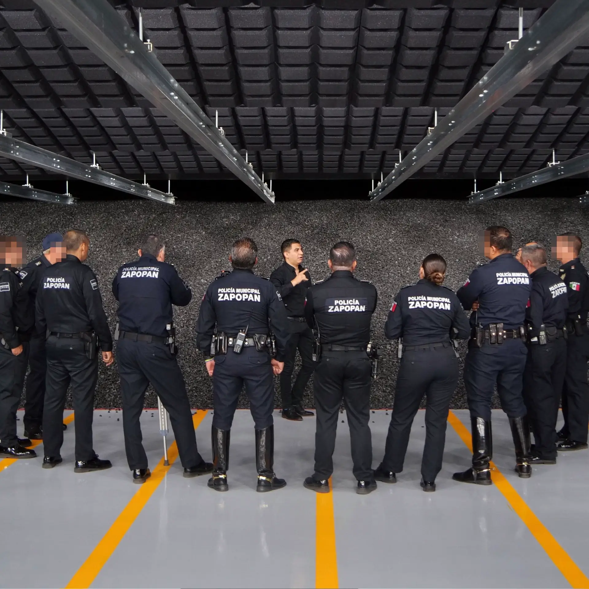 Elementos policiales en capacitación